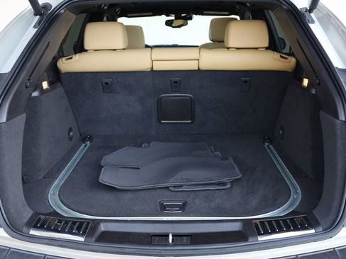 Used 2016 Cadillac SRX Premium w/ Driver Assist Package image 11