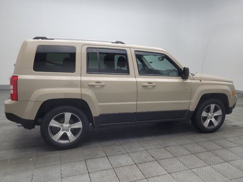 Used 2017 Jeep Patriot High Altitude FWD image 10