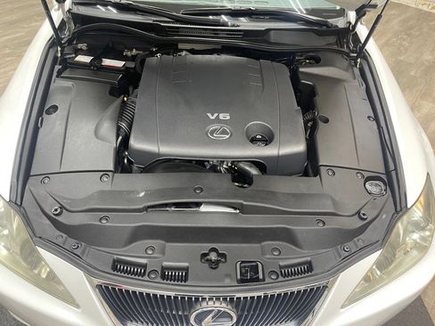 Used 2008 Lexus IS 250 image 34