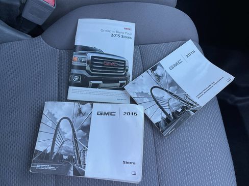 Used 2015 GMC Sierra 1500 2WD Regular Cab image 25