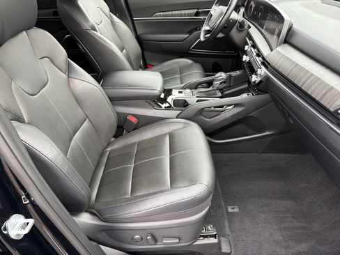 Used 2024 Kia Telluride SX image 13