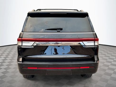 Used 2023 Lincoln Navigator L Black Label AWD/4WD image 7