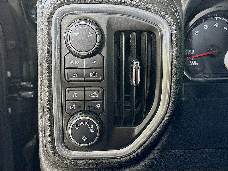 Used 2019 Chevrolet Silverado 1500 RST w/ All-Star Edition AWD/4WD image 17
