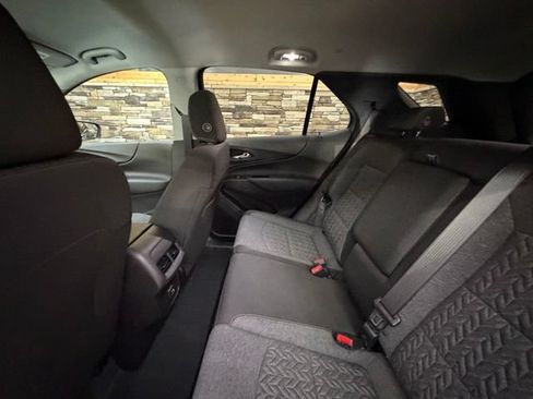 Used 2022 Chevrolet Equinox LT AWD/4WD image 30