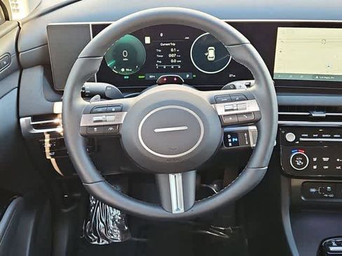 Certified 2026 Hyundai Tucson Limited image 23