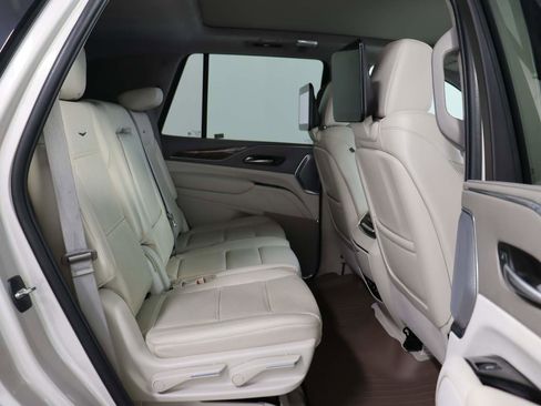 Certified 2023 Cadillac Escalade Premium Luxury Platinum image 20