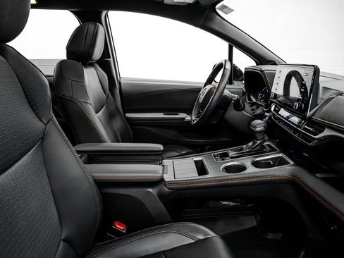 Used 2021 Toyota Sienna XSE image 31