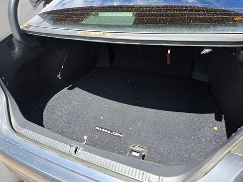 Used 2019 Toyota Avalon XLE w/ Carpet Mat Package FWD image 28