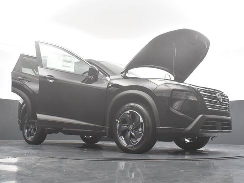 New 2026 Nissan Rogue SV w/ SV Premium Package image 38