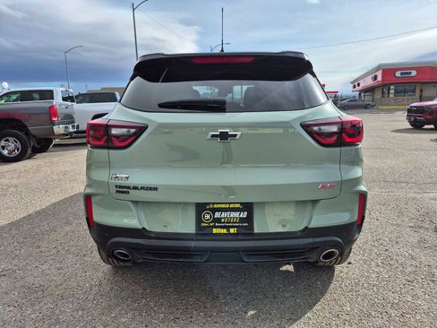 Used 2024 Chevrolet TrailBlazer RS w/ Driver Confidence Package image 5