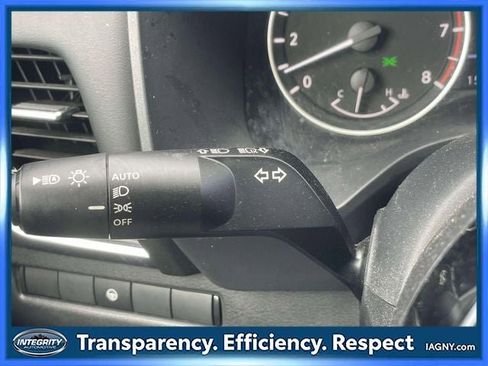 Used 2023 Nissan Rogue SL w/ SL Premium Package image 23