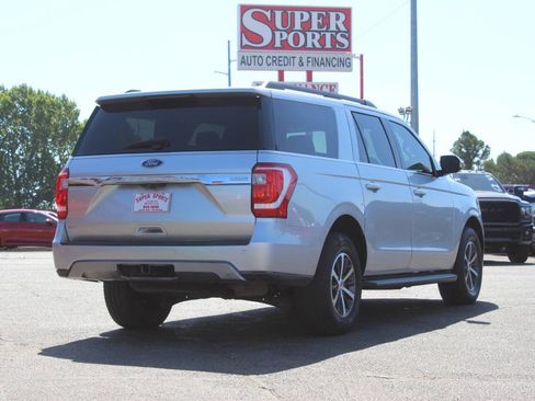 Used 2019 Ford Expedition Max XLT w/ Equipment Group 201A AWD/4WD image 4