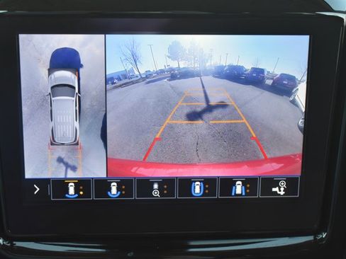 Used 2020 Chevrolet Traverse Premier w/ LPO, Cargo Package image 28