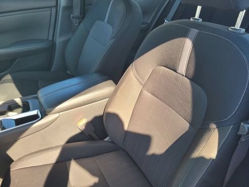 Certified 2025 Nissan Sentra SV FWD image 13