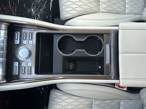 Used 2024 Lincoln Nautilus Black Label AWD/4WD image 25