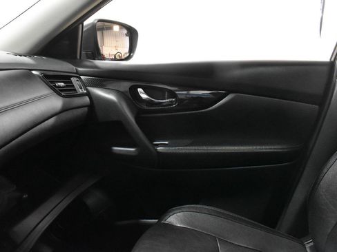 Used 2020 Nissan Rogue SL w/ Premium Package FWD image 20