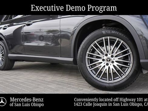 Used 2026 Mercedes-Benz GLC 300 image 9