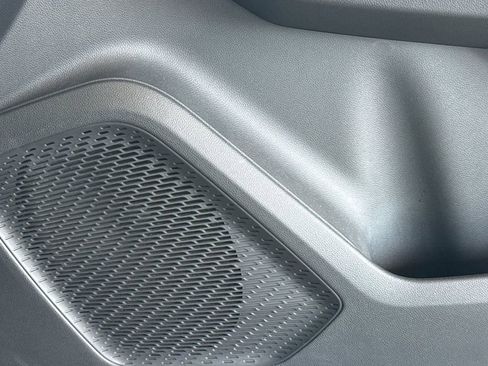 Used 2025 Chevrolet Equinox EV LT w/ Convenience Package image 28