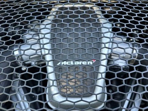 Used 2016 McLaren 570S Coupe RWD image 12
