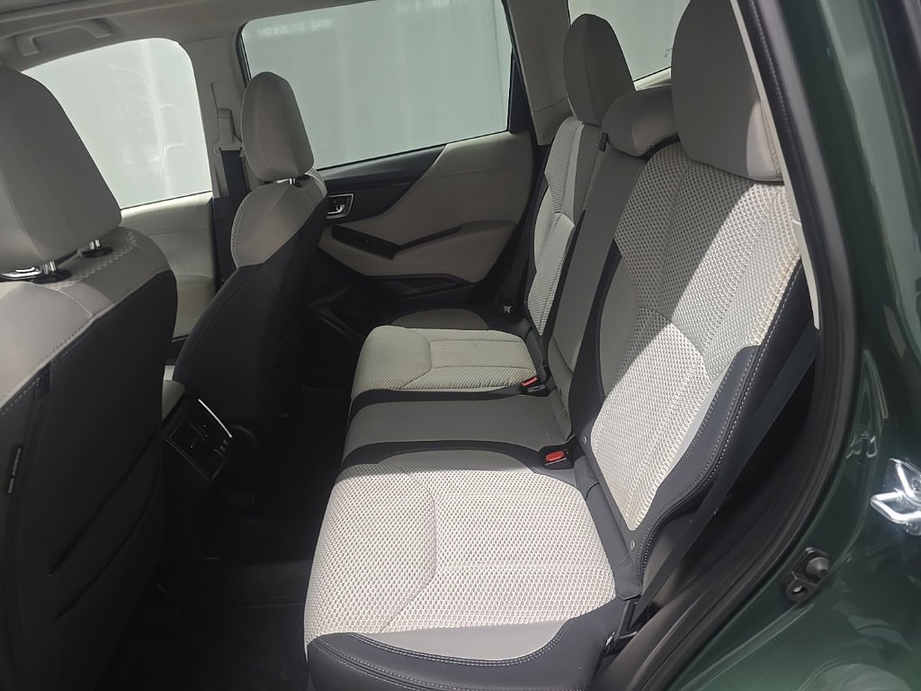 Certified 2024 Subaru Forester Premium AWD/4WD image 10