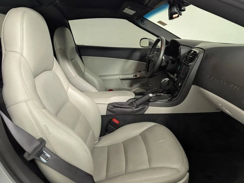 Used 2010 Chevrolet Corvette Grand Sport w/ Preferred Equipment Group image 21