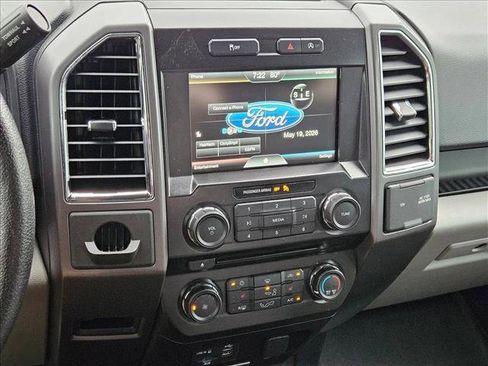 Used 2015 Ford F150 XLT w/ Equipment Group 302A Luxury RWD image 13