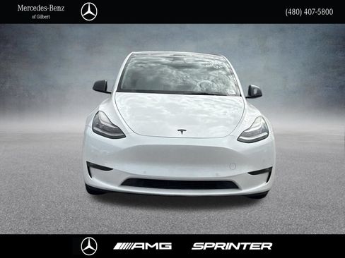 Used 2021 Tesla Model Y Long Range AWD/4WD image 2