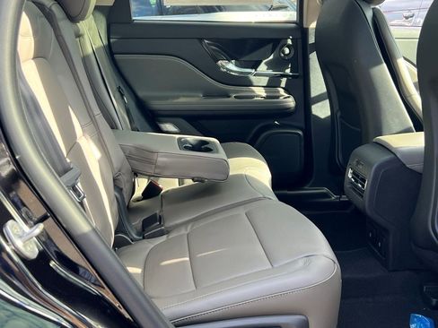 New 2026 Lincoln Corsair Grand Touring image 10