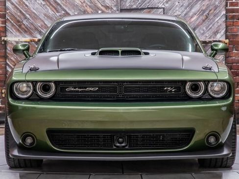 Used 2020 Dodge Challenger R/T Scat Pack image 19