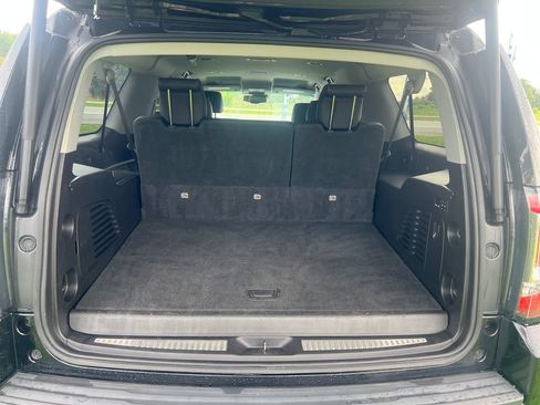 Used 2018 GMC Yukon XL SLT AWD/4WD image 24