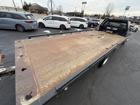 Used 2013 Ford F550 4x4 Regular Cab Super Duty w/ Payload Upgrade Pkg image 7
