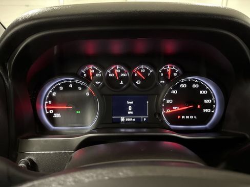 Used 2021 Chevrolet Silverado 1500 W/T w/ WT Value Package AWD/4WD image 12