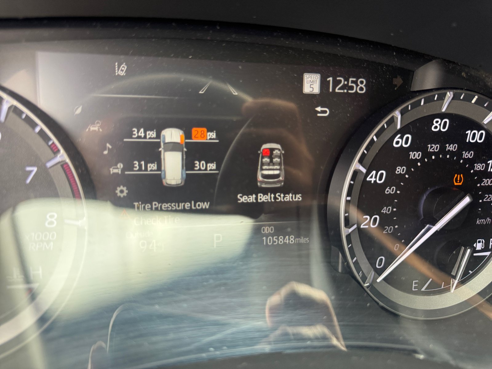 Used 2021 Toyota Highlander Limited FWD image 11