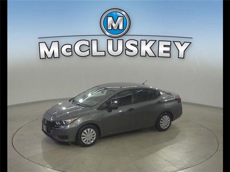 Used 2024 Nissan Versa S image 1