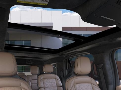New 2026 Lincoln Navigator Black Label AWD/4WD image 22