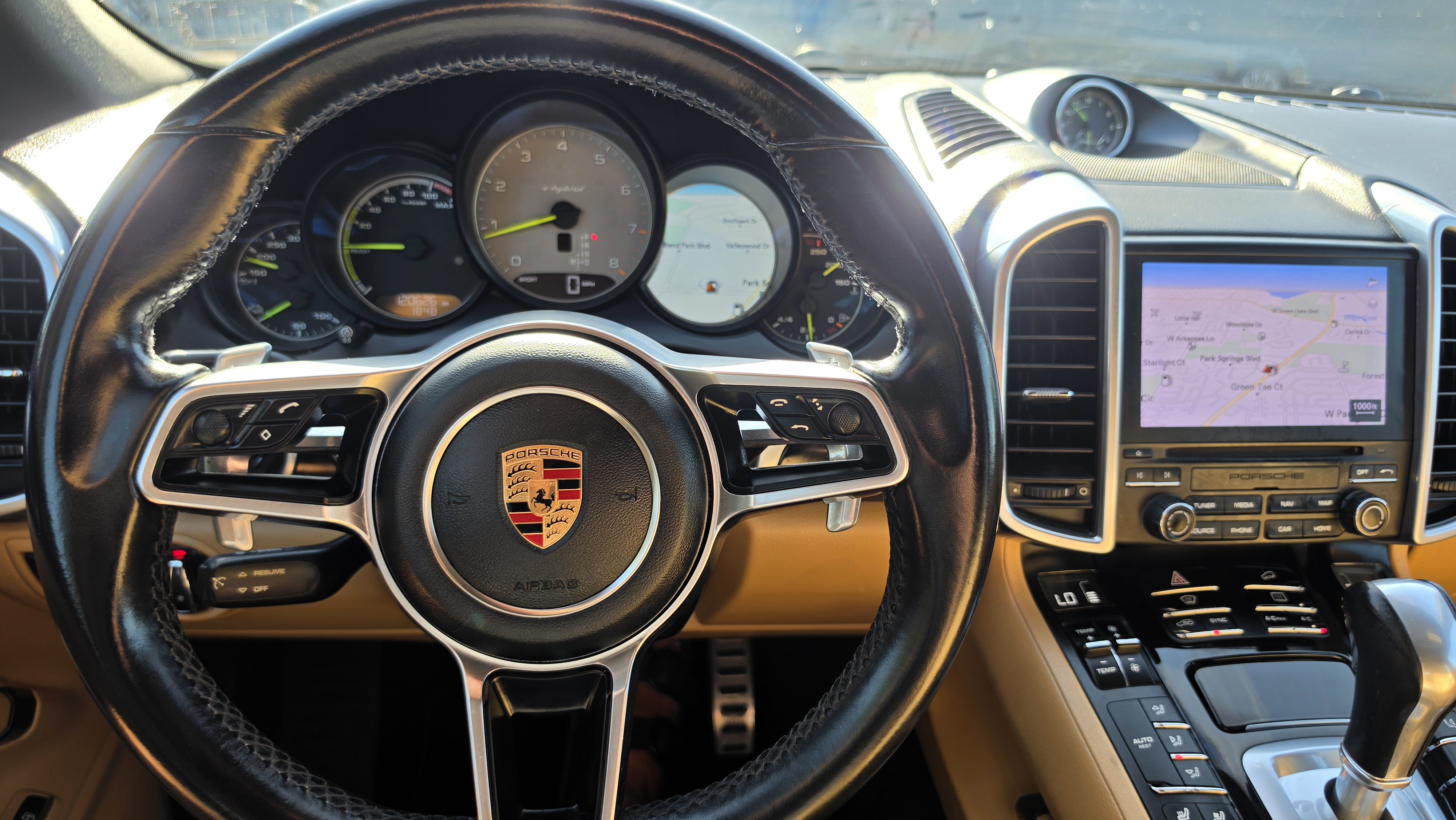 Used 2017 Porsche Cayenne S Platinum w/ Premium Package (PJW) AWD/4WD image 49