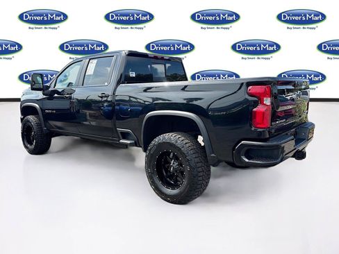 Used 2024 Chevrolet Silverado 2500 ZR2 w/ Technology Package AWD/4WD image 5