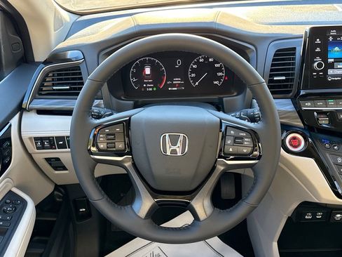 New 2026 Honda Odyssey Elite image 16