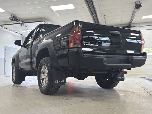 Used 2014 Toyota Tacoma 4x4 Regular Cab image 34