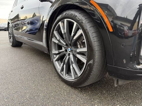 Used 2022 BMW X7 xDrive40i image 13