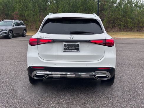 Used 2025 Mercedes-Benz GLC 300 GLC 300 image 11