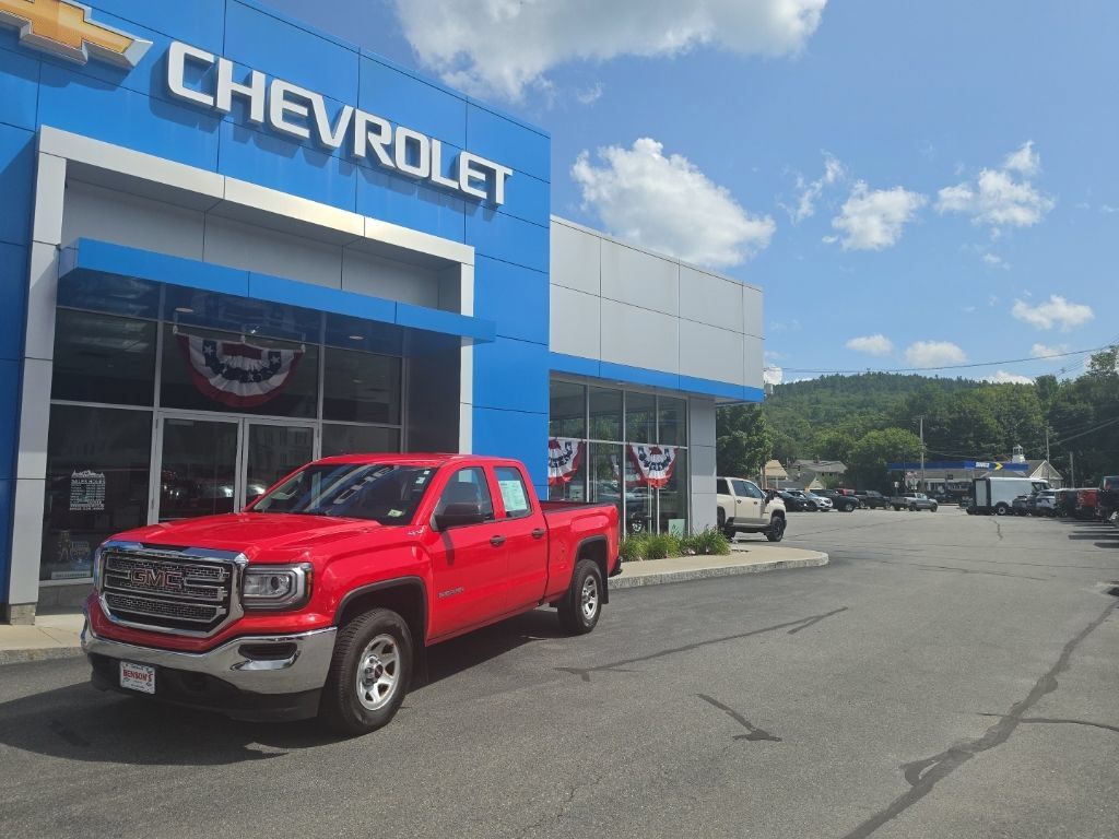 Used 2018 GMC Sierra 1500 4x4 Double Cab image 1