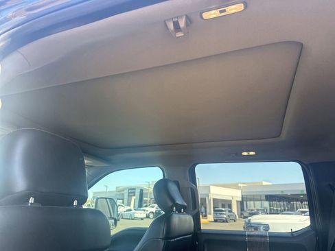 Used 2019 Ford F250 Lariat w/ Lariat Ultimate Package AWD/4WD image 21