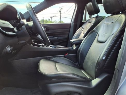 Used 2022 Jeep Compass High Altitude image 15