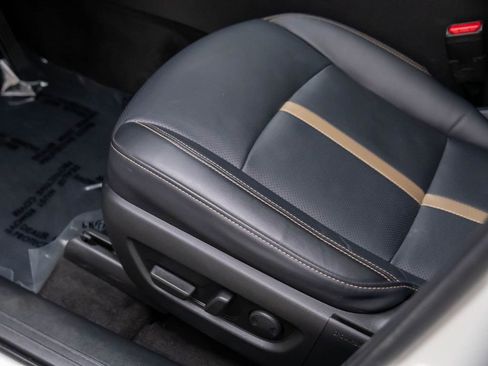 Used 2024 MAZDA CX-90 3.3 Turbo w/ Premium Plus Pkg image 16