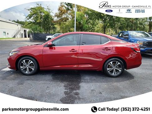 Used 2023 Nissan Sentra SV image 3