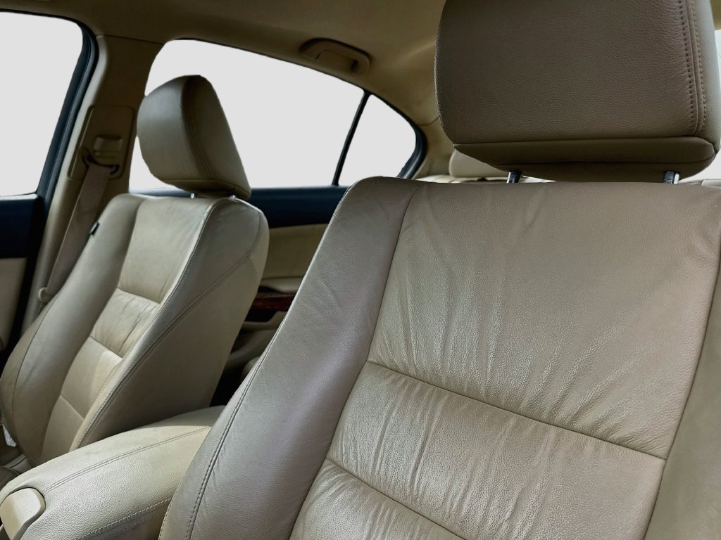 Used 2012 Honda Accord EX-L image 24
