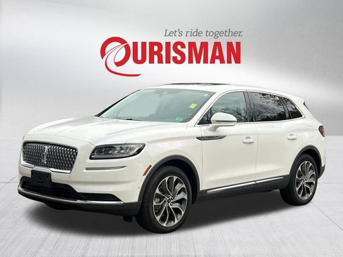 Used 2023 Lincoln Nautilus Reserve w/ Equipment Group 201A image 2