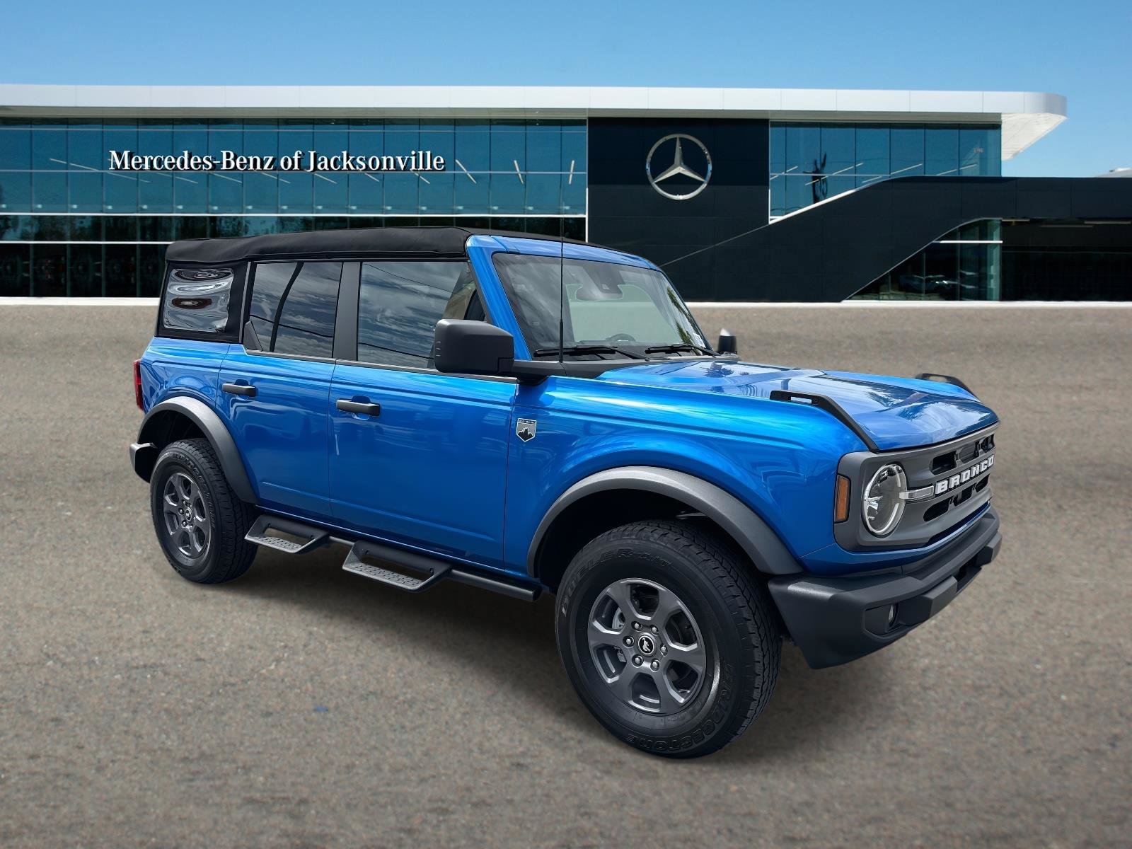 Used 2024 Ford Bronco Big Bend AWD/4WD image 1