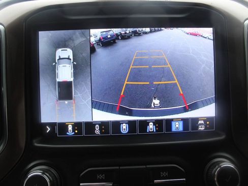 Used 2020 Chevrolet Silverado 2500 High Country w/ Technology Package AWD/4WD image 30